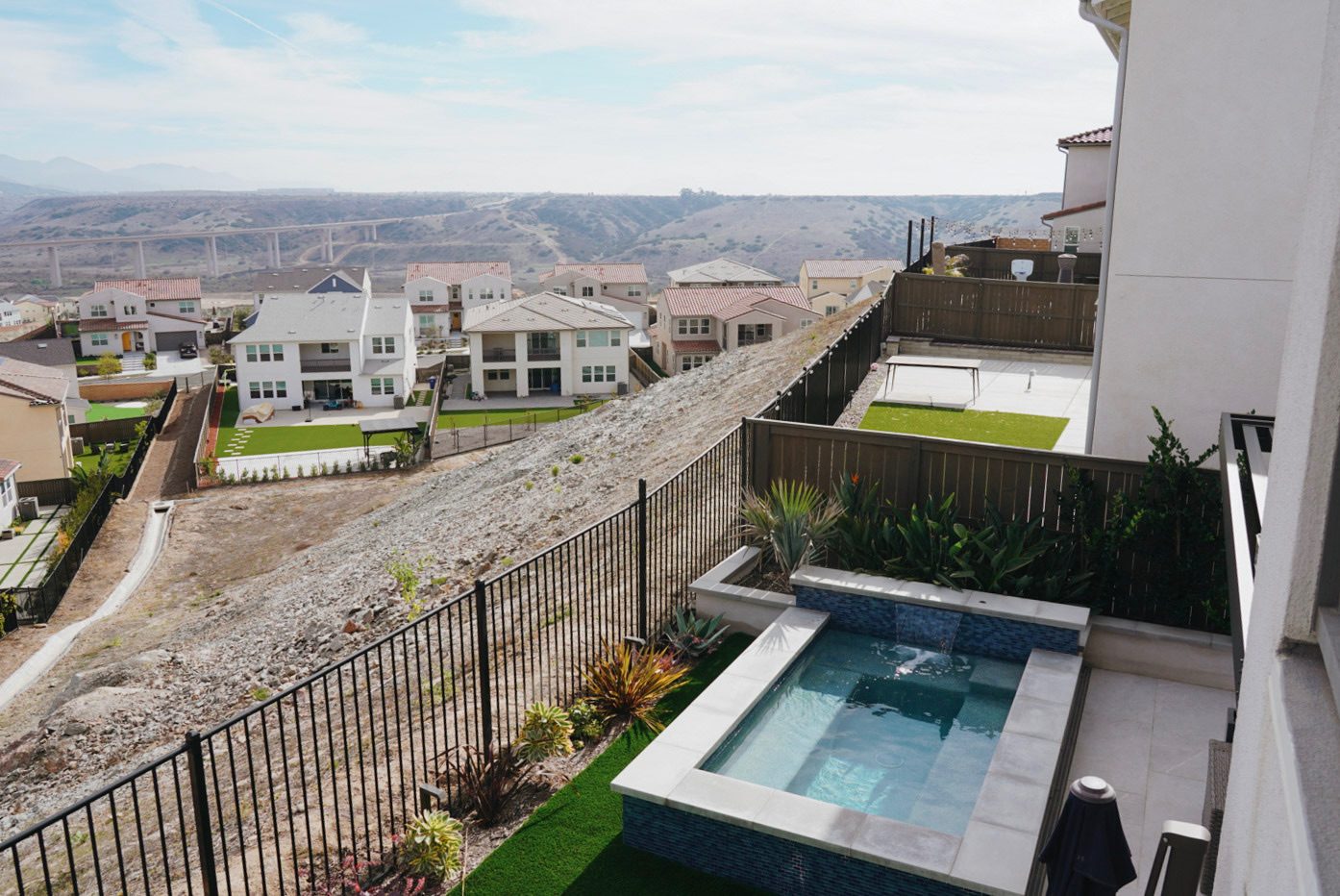 Kuzma spool and porcelain deck overlooking the Crowley valley by day